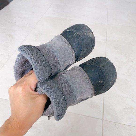 THE NORTH FACE TODDLER SIZE 9 SNOW BOOTS - Picture 8 of 12